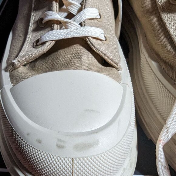 Mia Tan and white lace up Side Zip Boots size 9 - Picture 4 of 7